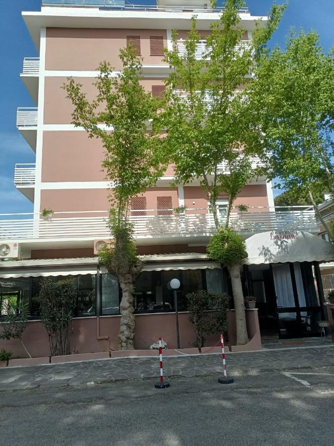 Hotel La Torre Cervia Exterior foto